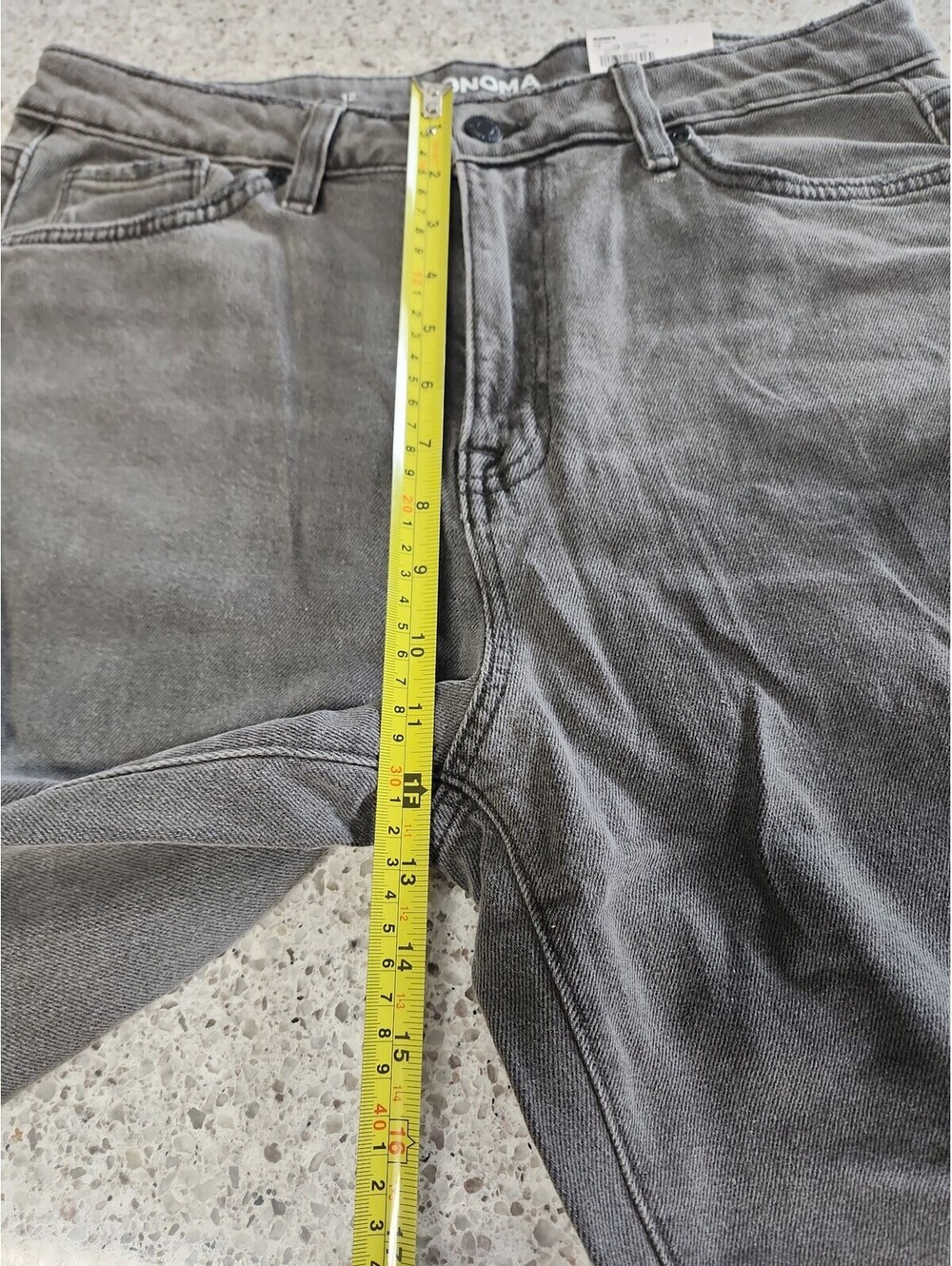 Jeans - Picture 9 of 9